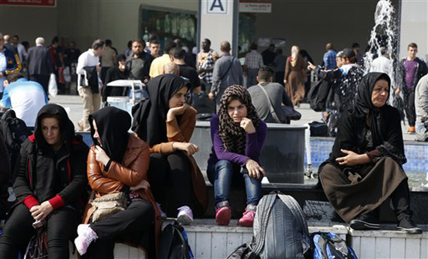 In this photo, Syrian refugees pass time in Aksaray neighbourhood in Istanbul (Photo: AP) In this photo, Syrian refugees pass time in Aksaray neighbourhood in Istanbul (Photo: AP)